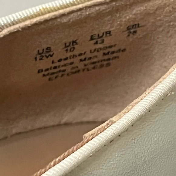 Naturalizer Effortless Satin Pearl Cream Leather Women's Loafers Comfort 12 WIDE - Picture 15 of 16